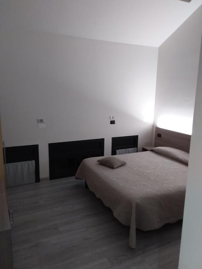 Hotel Alle Scuole New Curtarolo Bagian luar foto